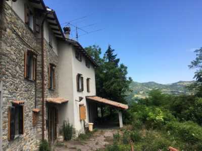 Rustico Casale in Vendita ad Alta Val Tidone Localetã  Roncaglie 11